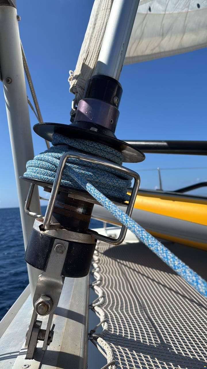 Lagoon 400 S2 Hybrid