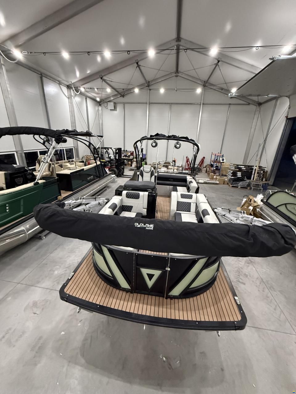 Old Lake Marine LS23 Pontoon Tritoon  Mercury F150 and t