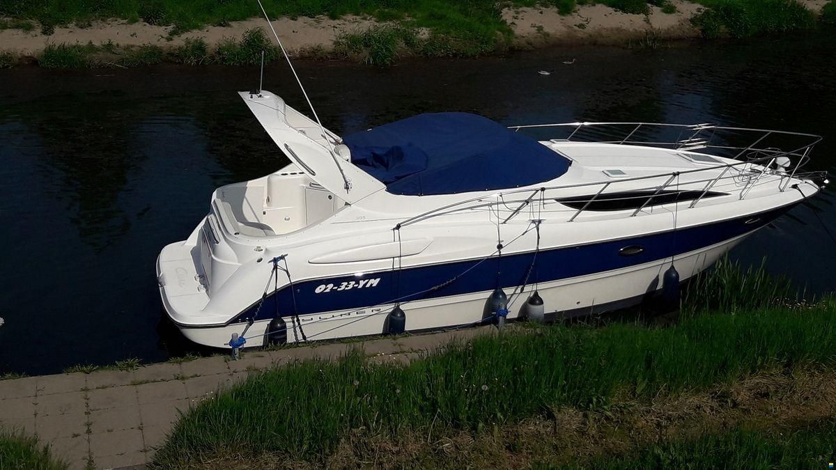Bayliner 305