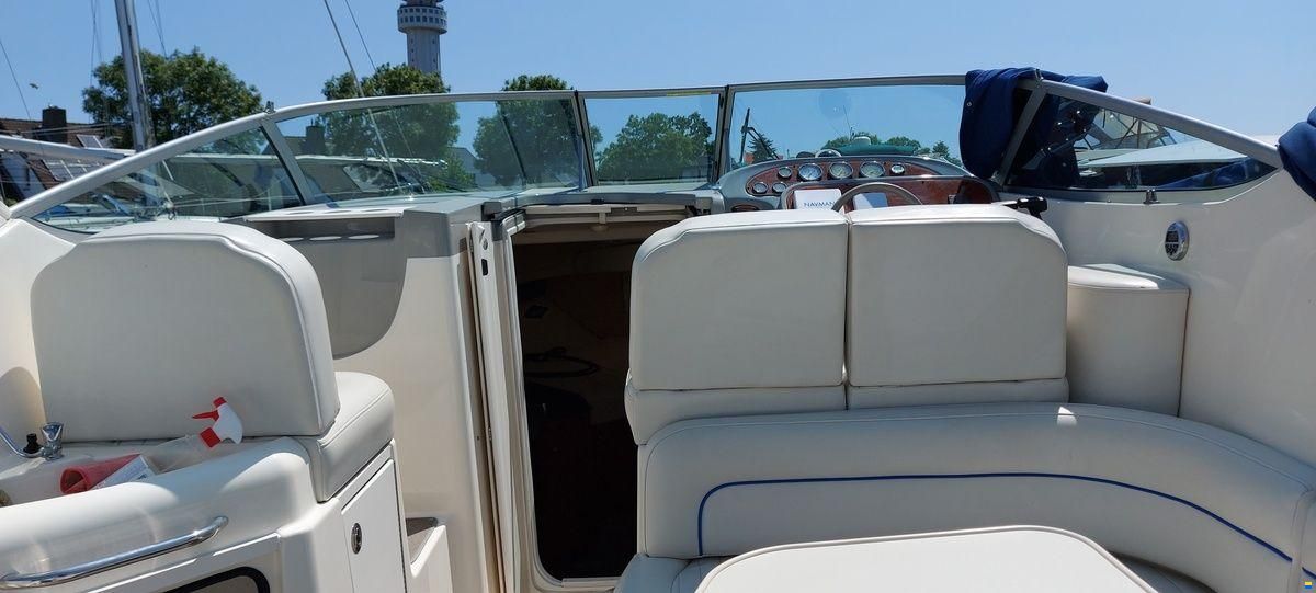 Bayliner 305