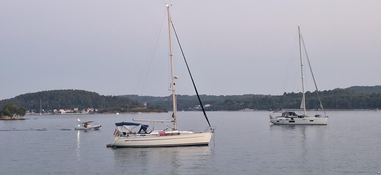 Bavaria 36-2