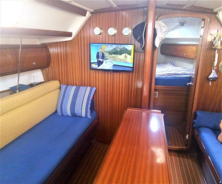 Bavaria 36-2