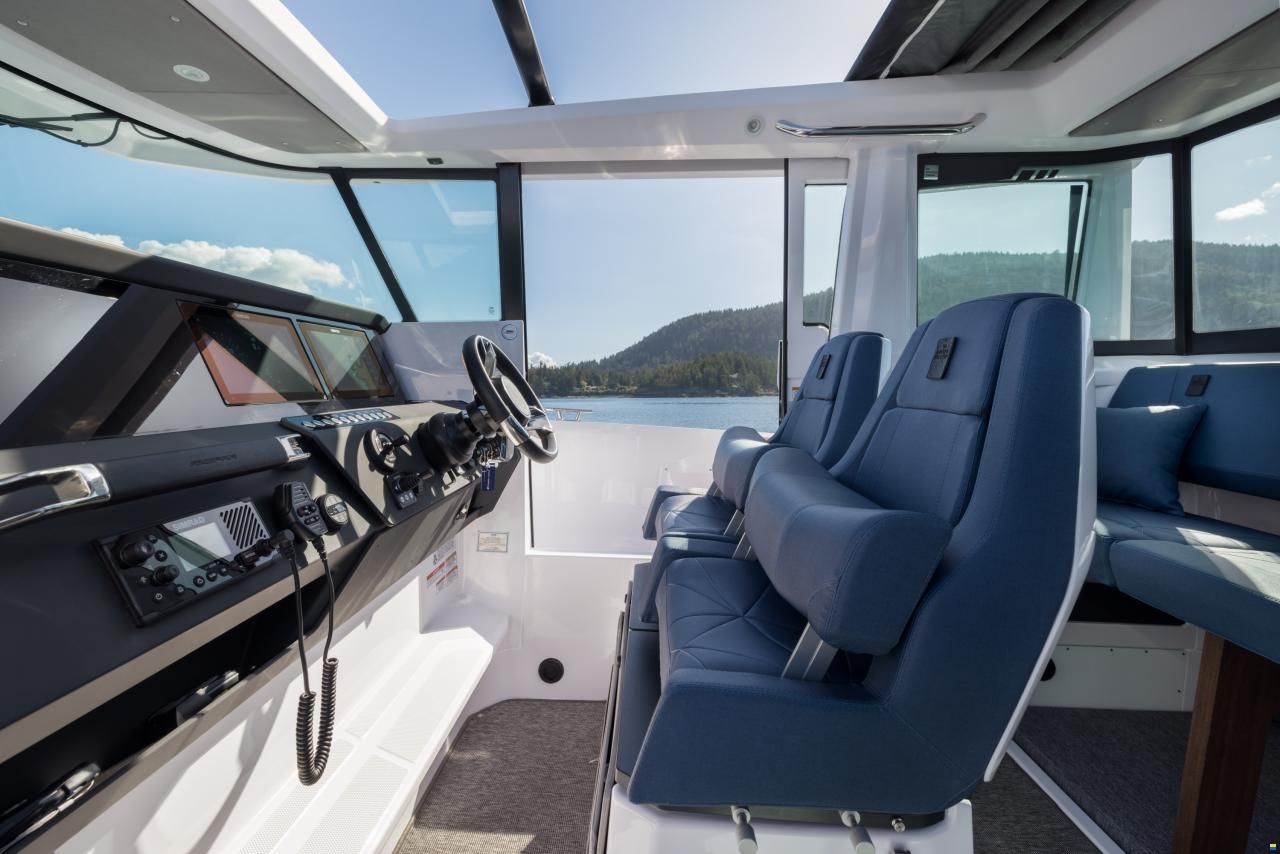 Axopar 29 Cross Cabin