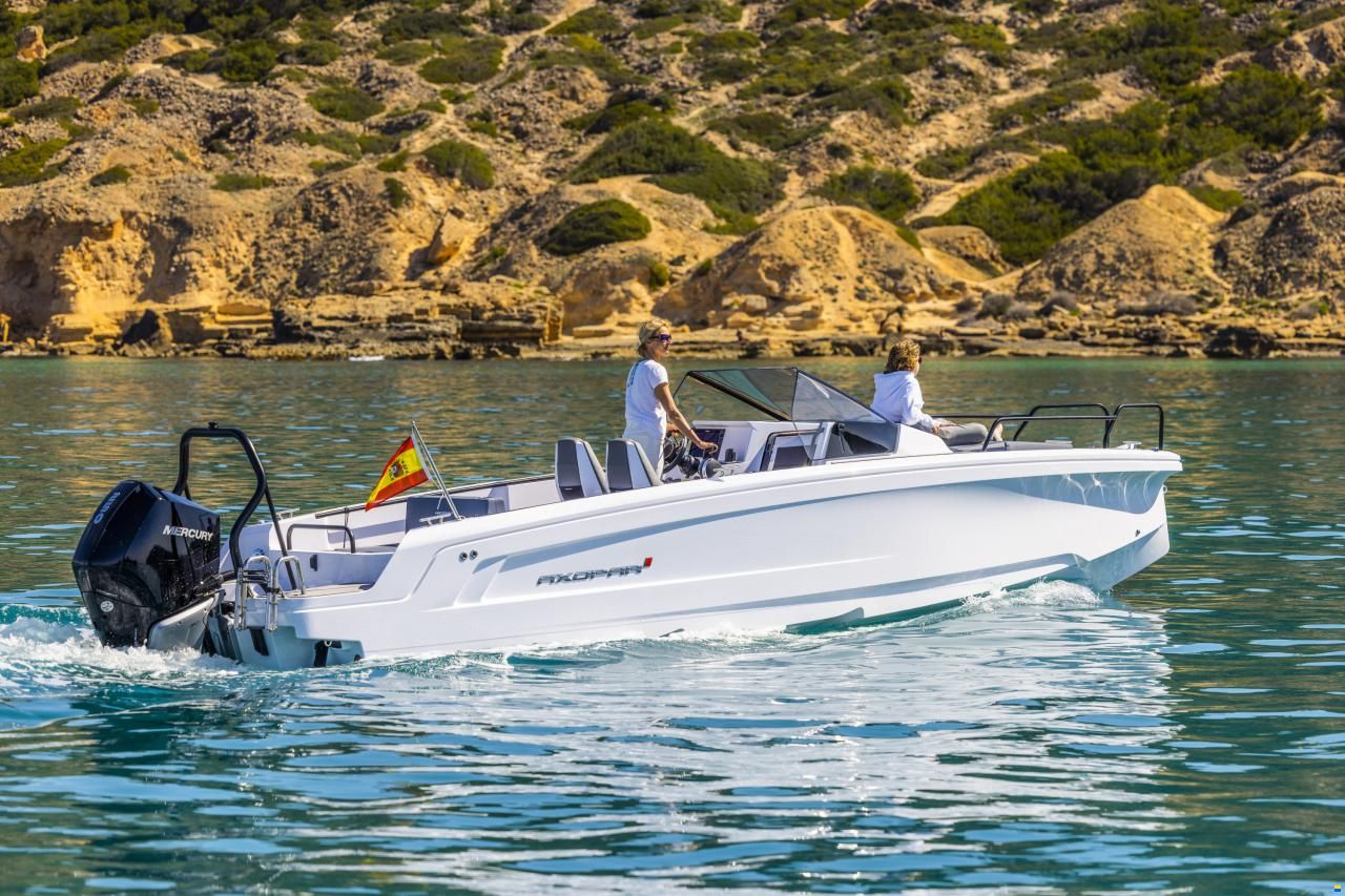 Axopar 25 Cross-Top