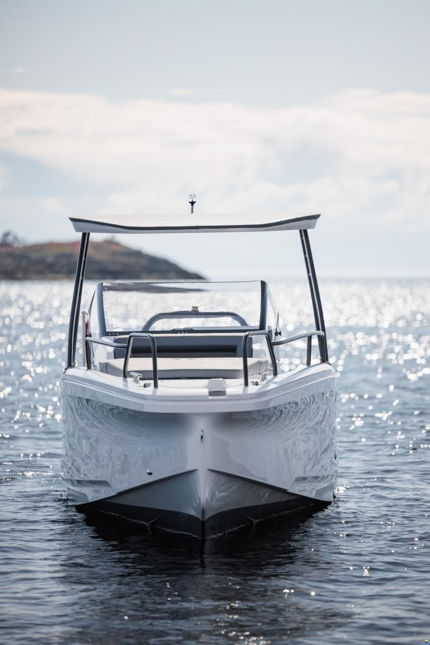 Axopar 25 Cross-Top