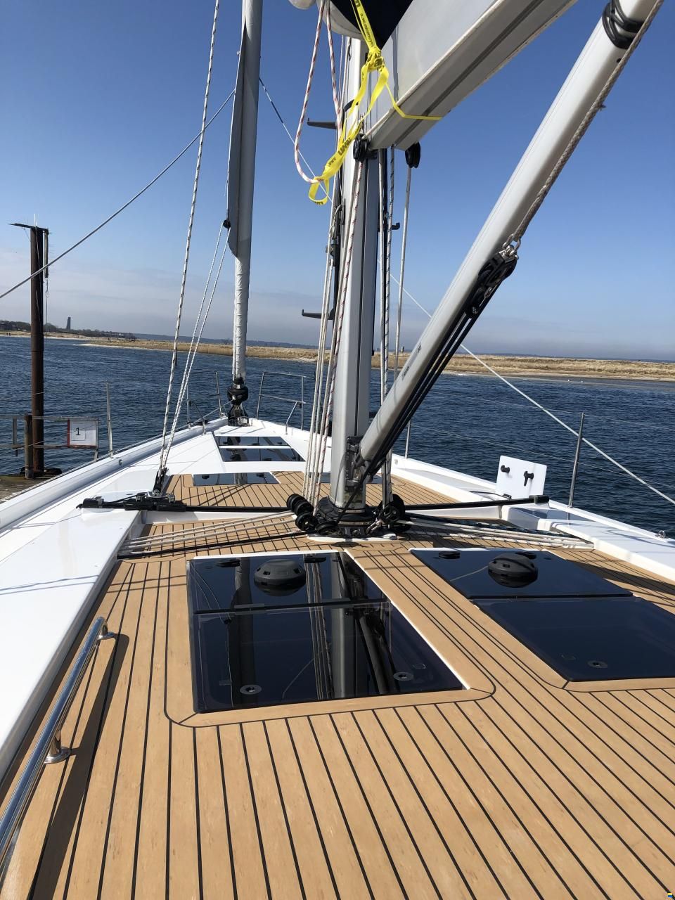 Hanse 548