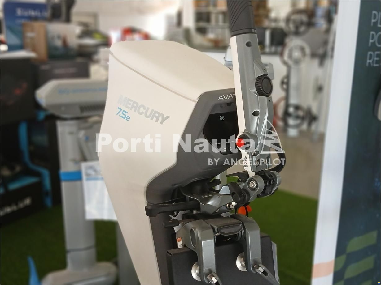 Mercury Avator 7.5E ML