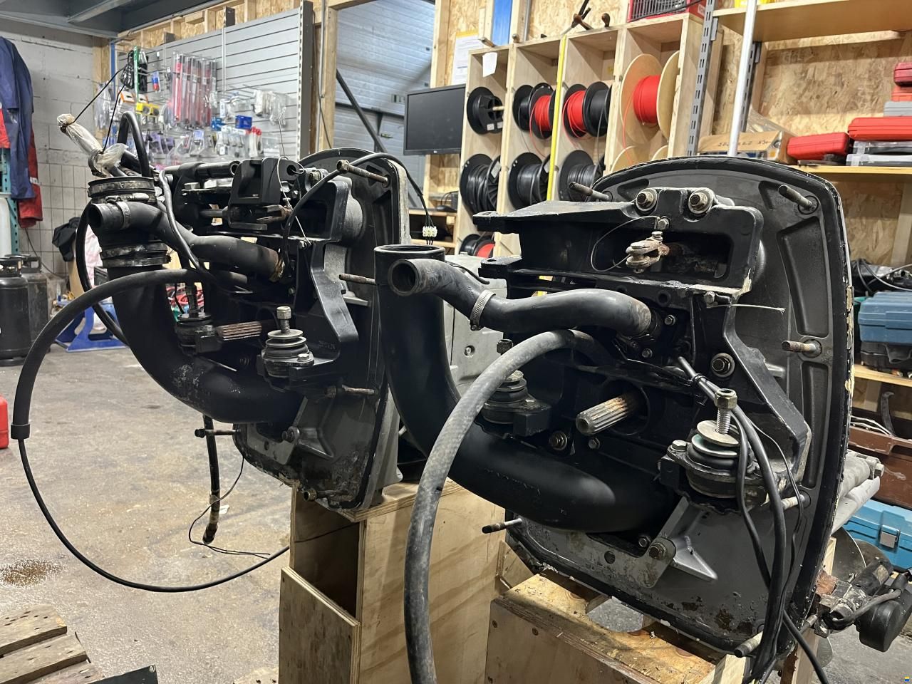 2015 Volvo Penta 2x D3 duoset + transom & drives