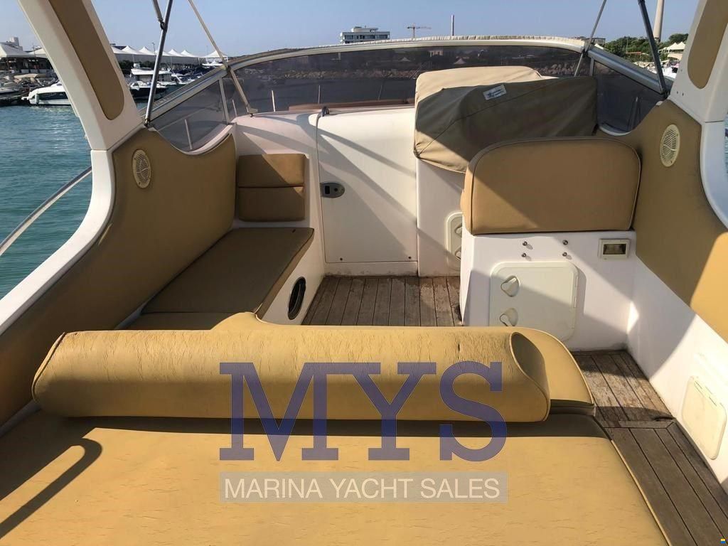 Man&ograve; 24,50 Cabin