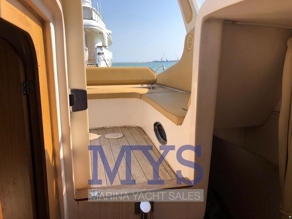 Man&ograve; 24,50 Cabin