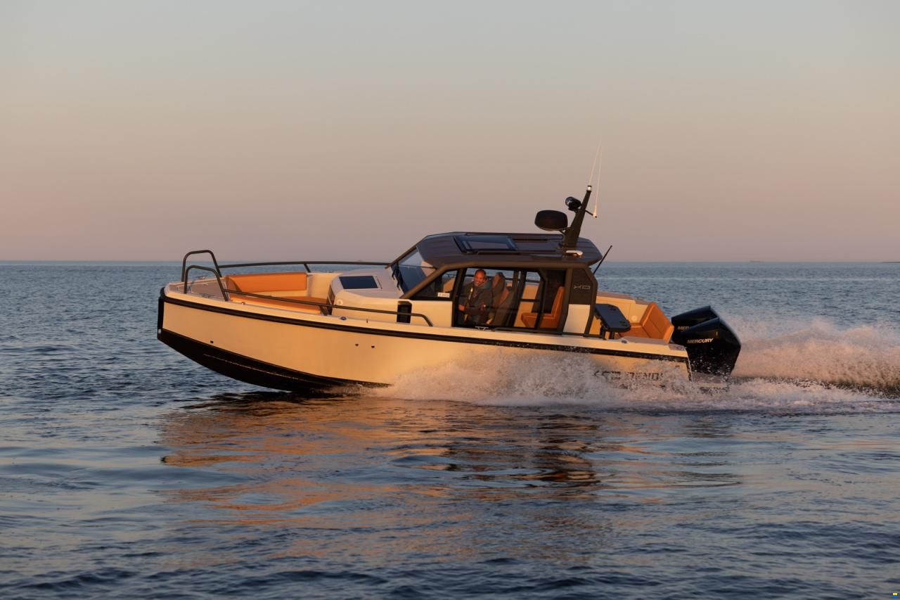 XO Boats DFNDR 9