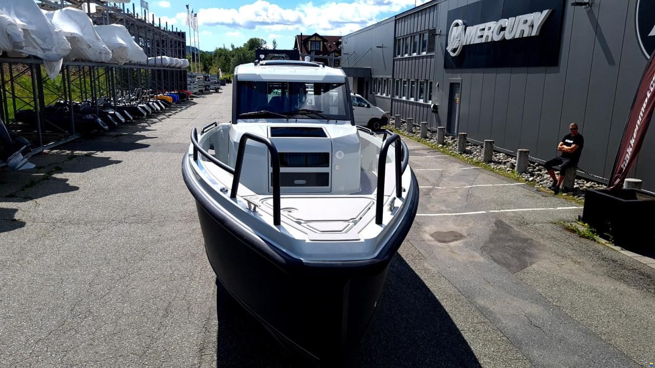 XO Boats DFNDR 9
