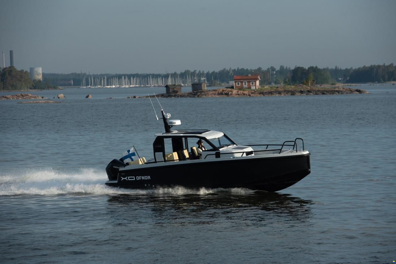 XO Boats DFNDR 9