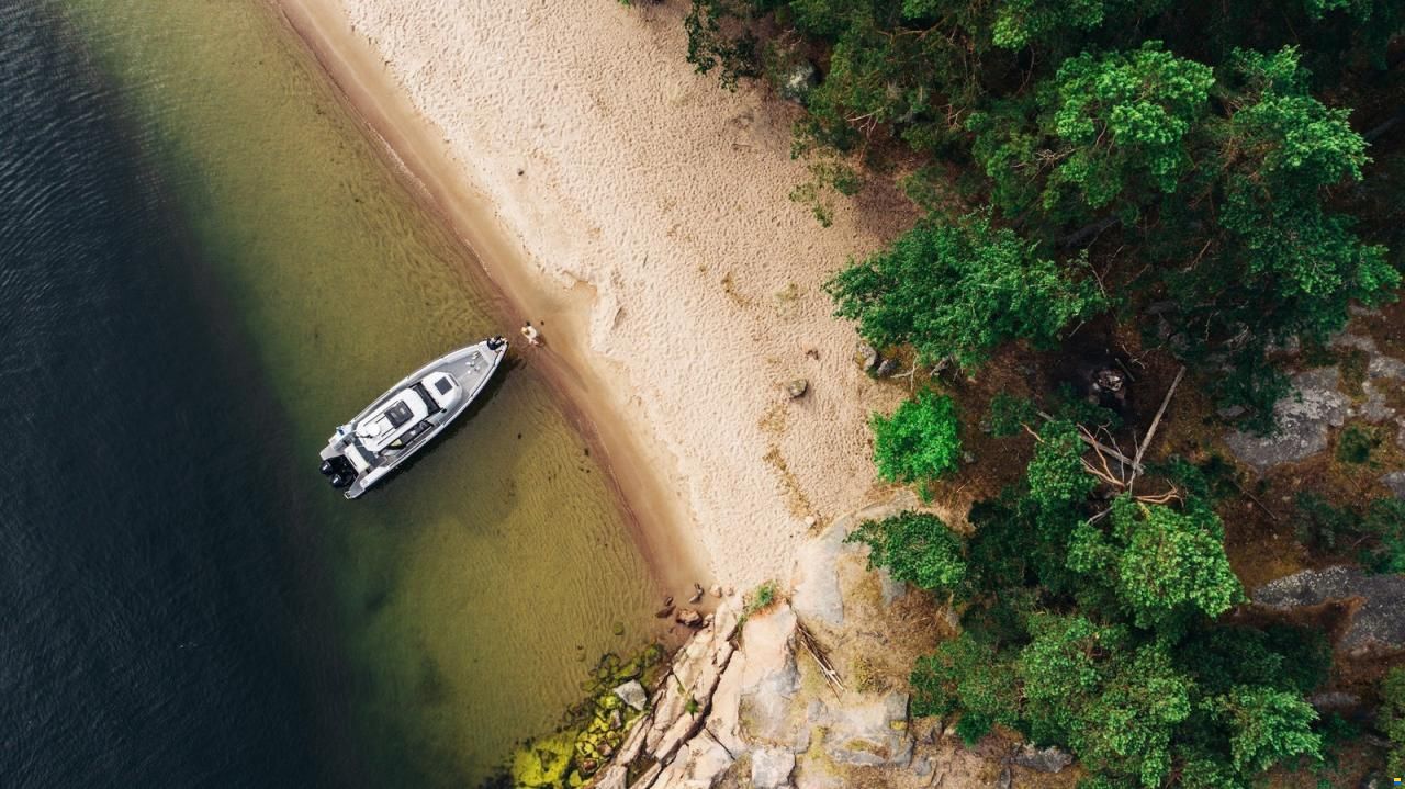 XO Boats DFNDR 9