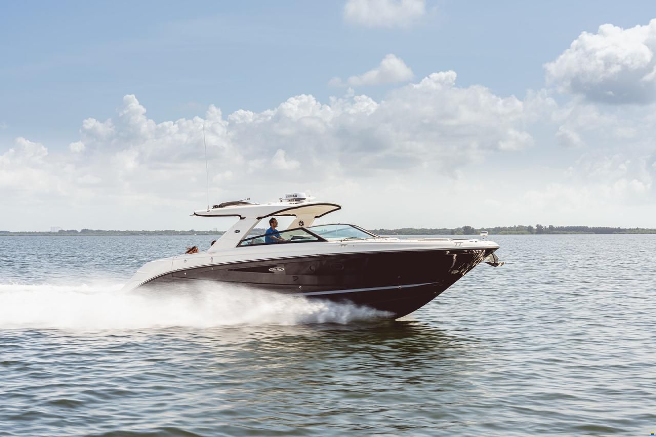 Sea Ray 400 SLX