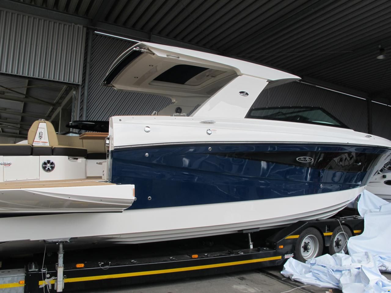Sea Ray 400 SLX
