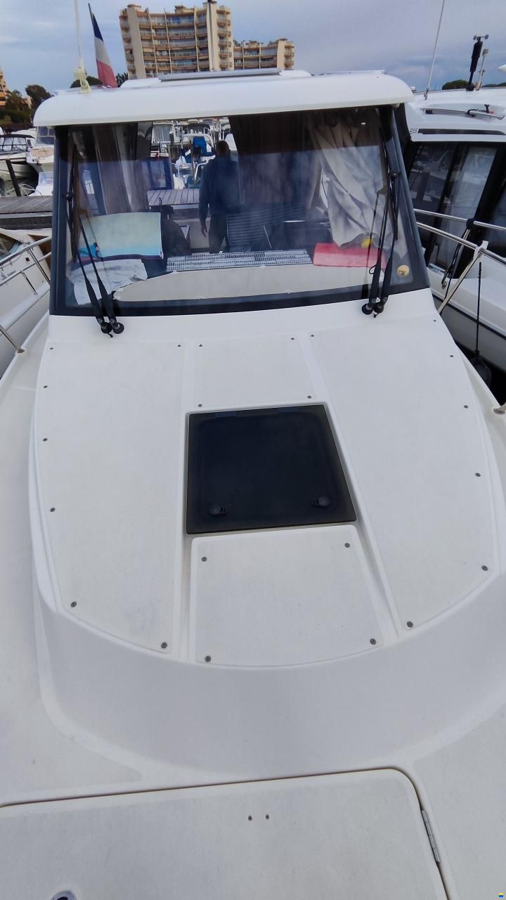 Quicksilver ACTIV 855 Cruiser