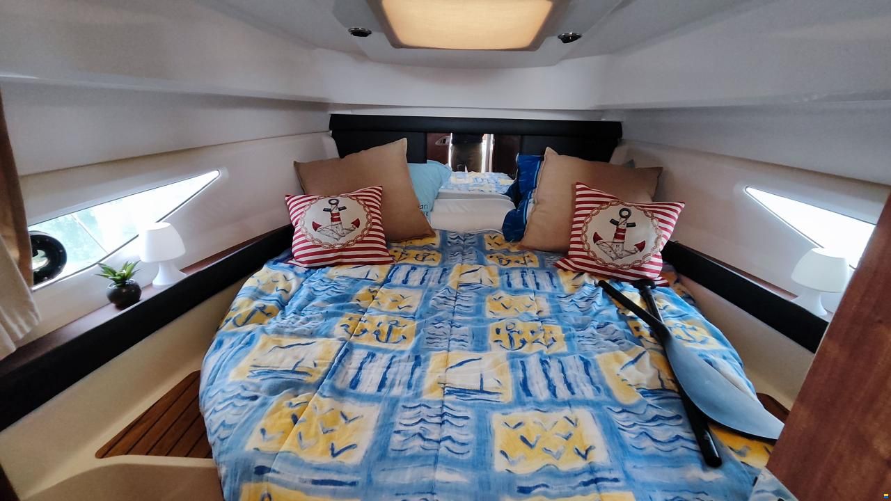 Quicksilver ACTIV 855 Cruiser