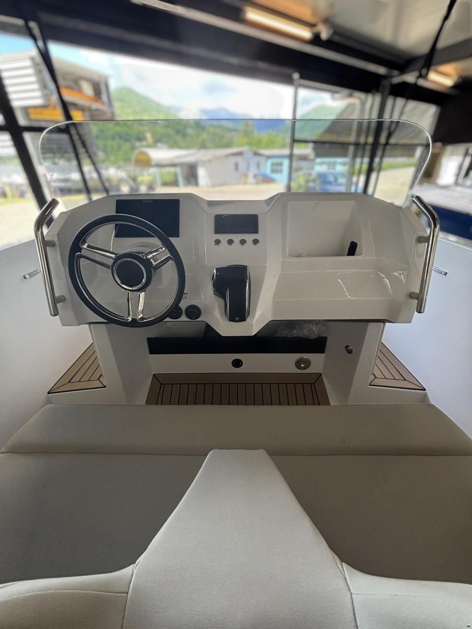 Rand Boats Source 22