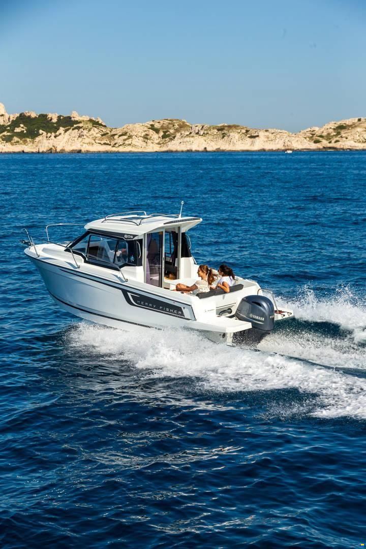 Jeanneau 605 Merry Fisher Cruiser