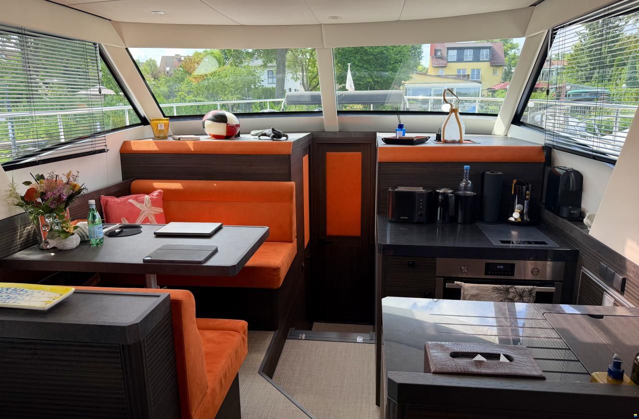 Boarnstream Boarncruiser 44 AC Elegance