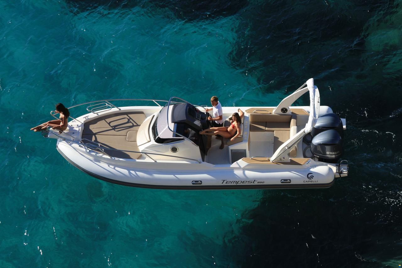 2024 Capelli Tempest TE850WA + Twin Yamaha F225, EUR 179.900,-