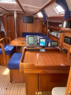 Dufour 38 Classic