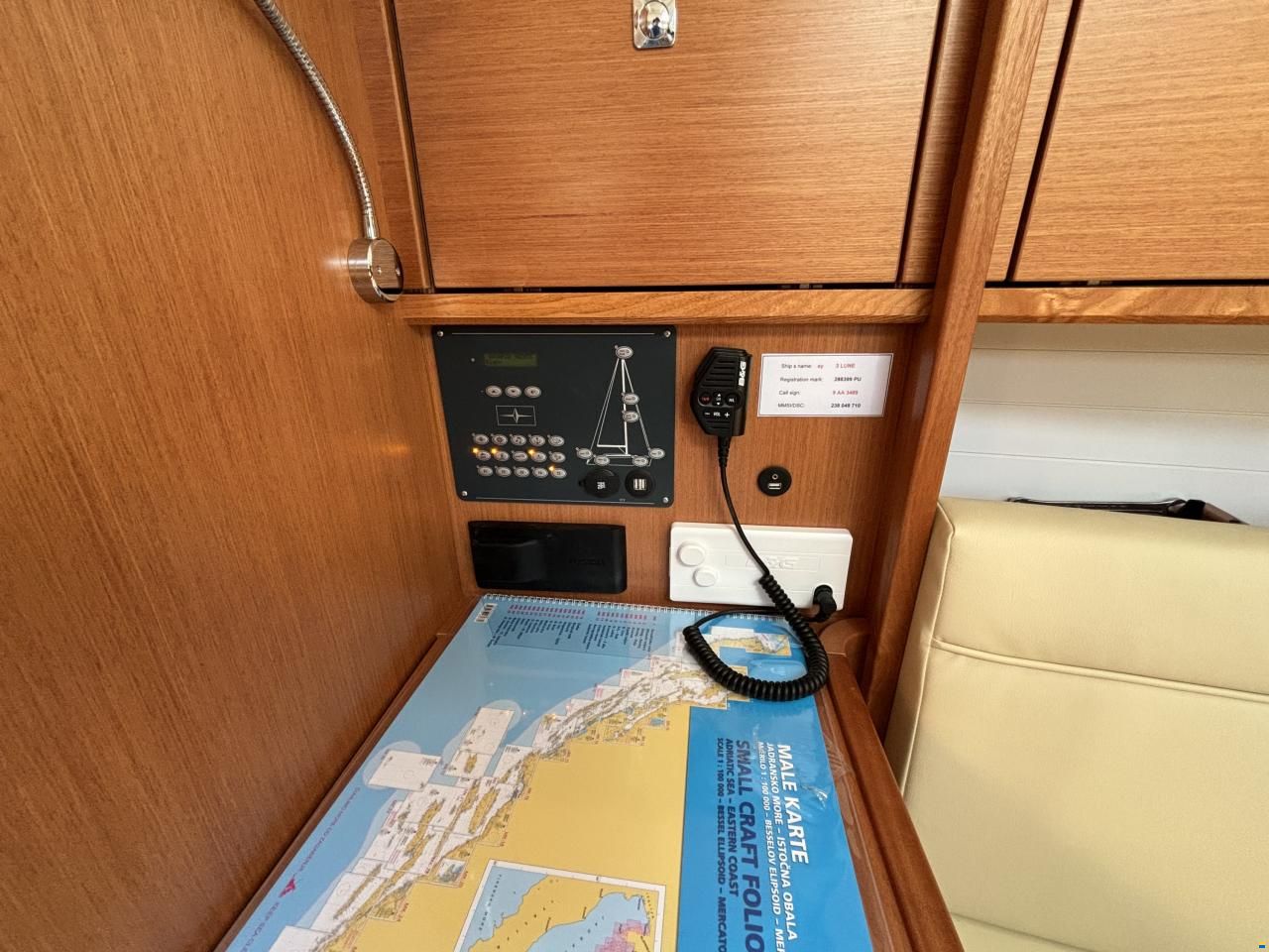 Bavaria Cruiser 34