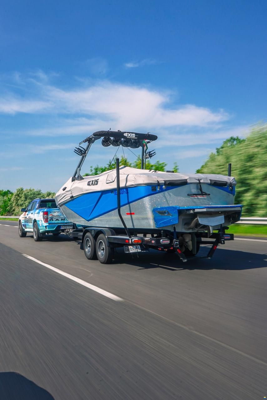 Axis T250