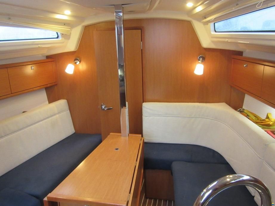 Bavaria Cruiser 34