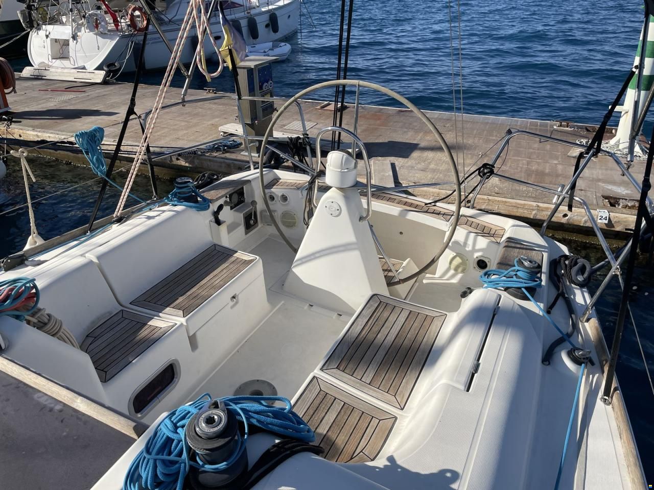 Dufour 34 Performance