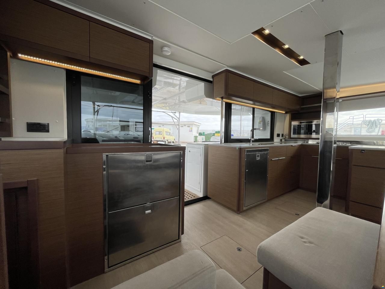 Lagoon 46