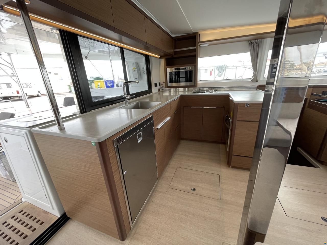 Lagoon 46