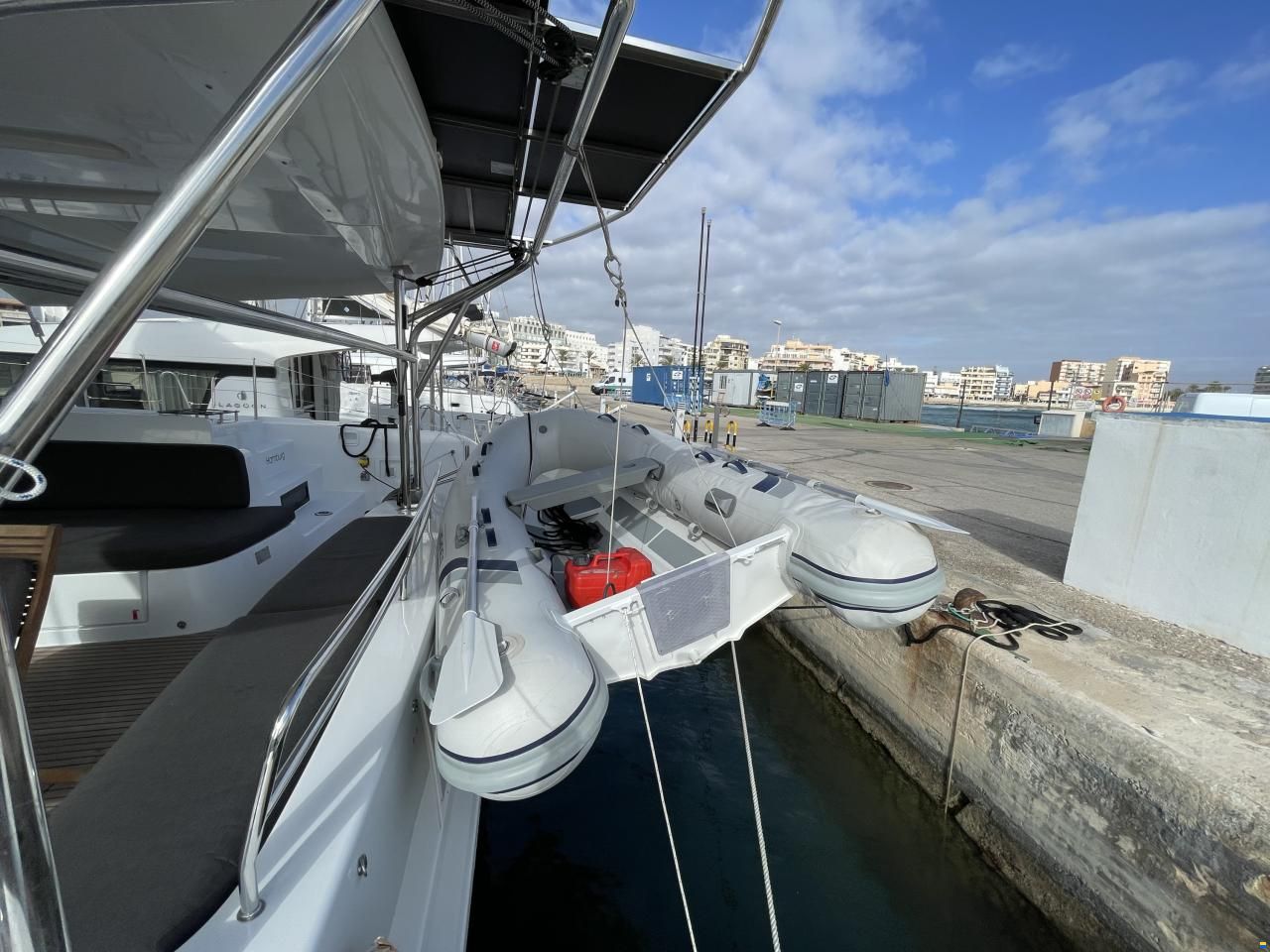 Lagoon 46