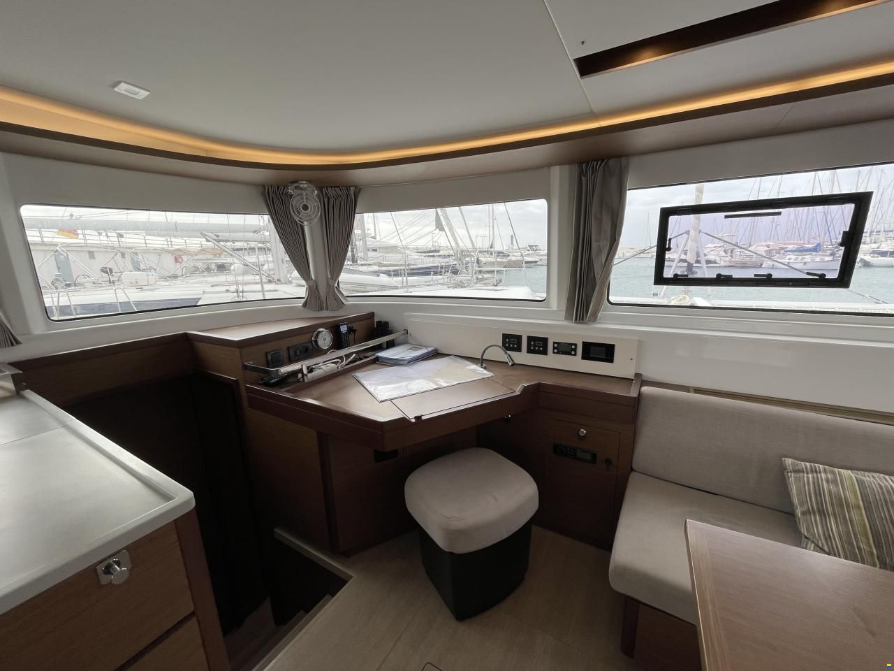 Lagoon 46