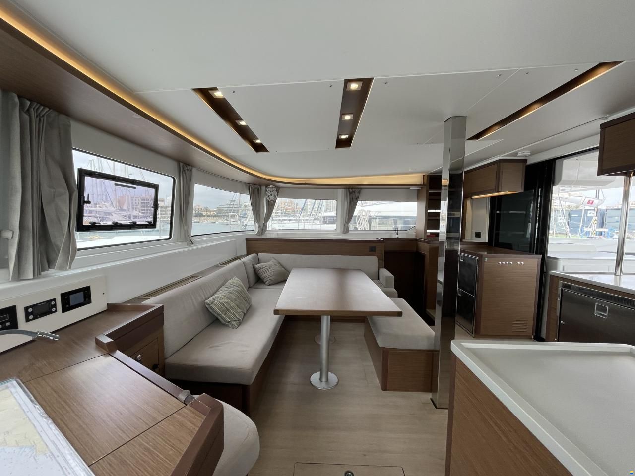 Lagoon 46