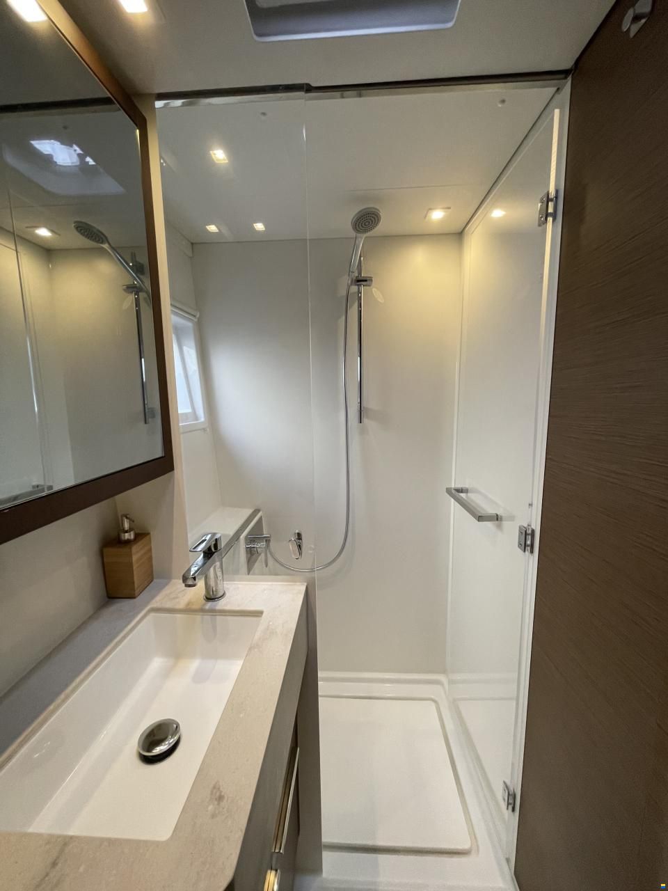 Lagoon 46
