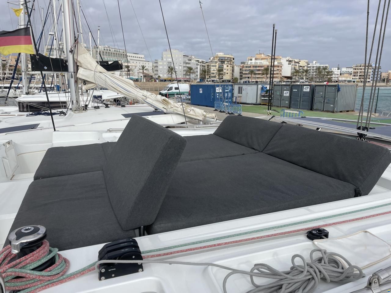 Lagoon 46