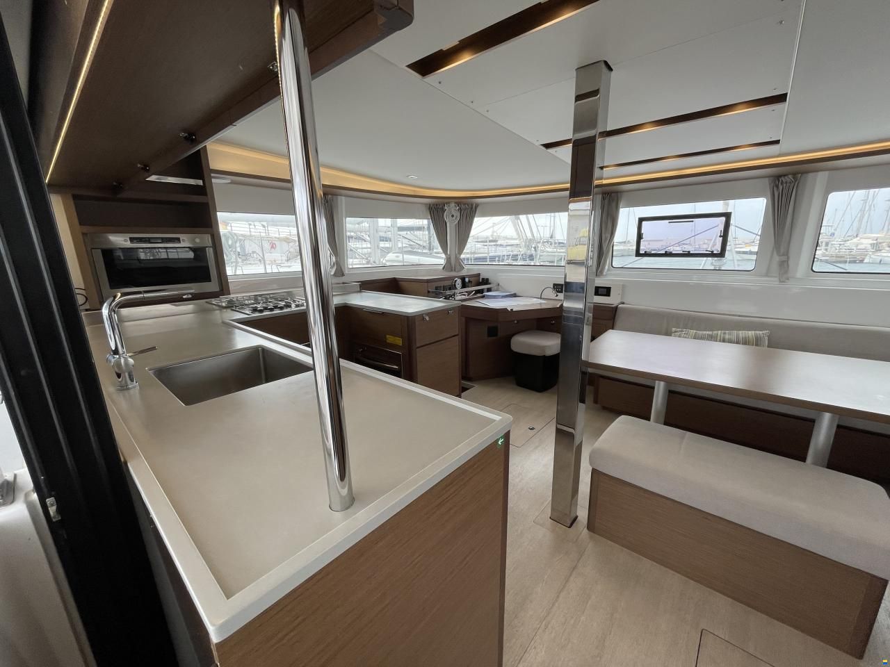 Lagoon 46