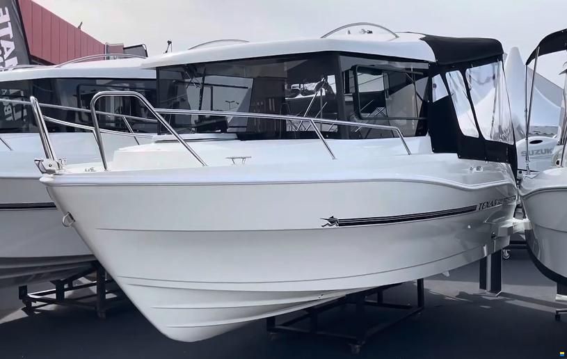 Texas 600 Pilothouse