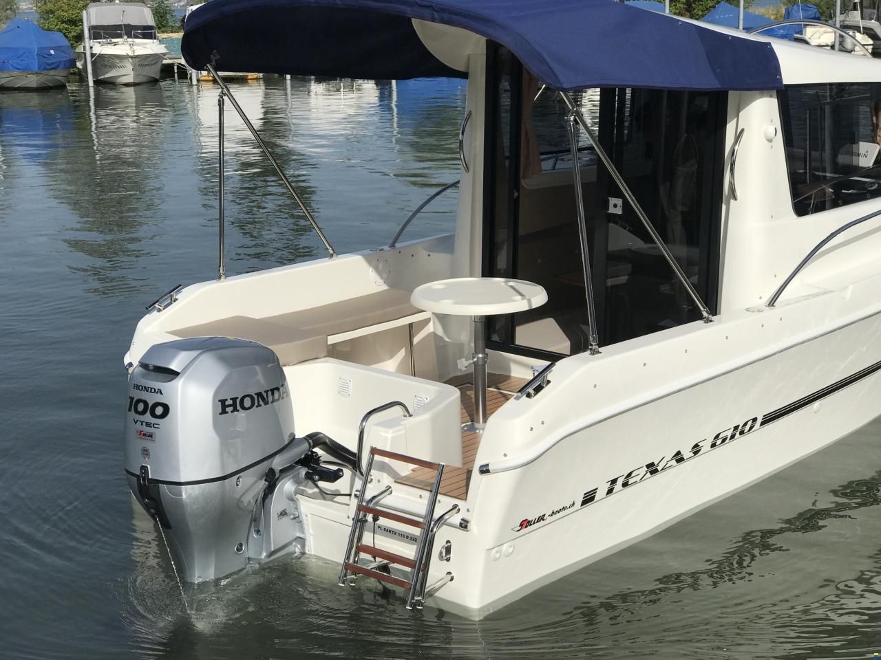 Texas 610 Pilothouse