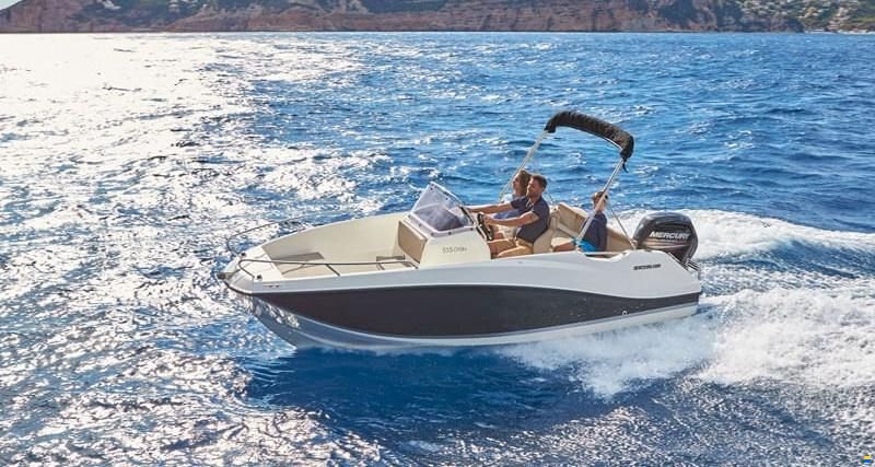 Quicksilver Activ 555 Open