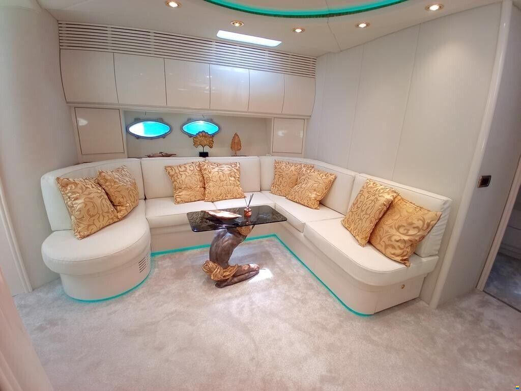 Pershing 54