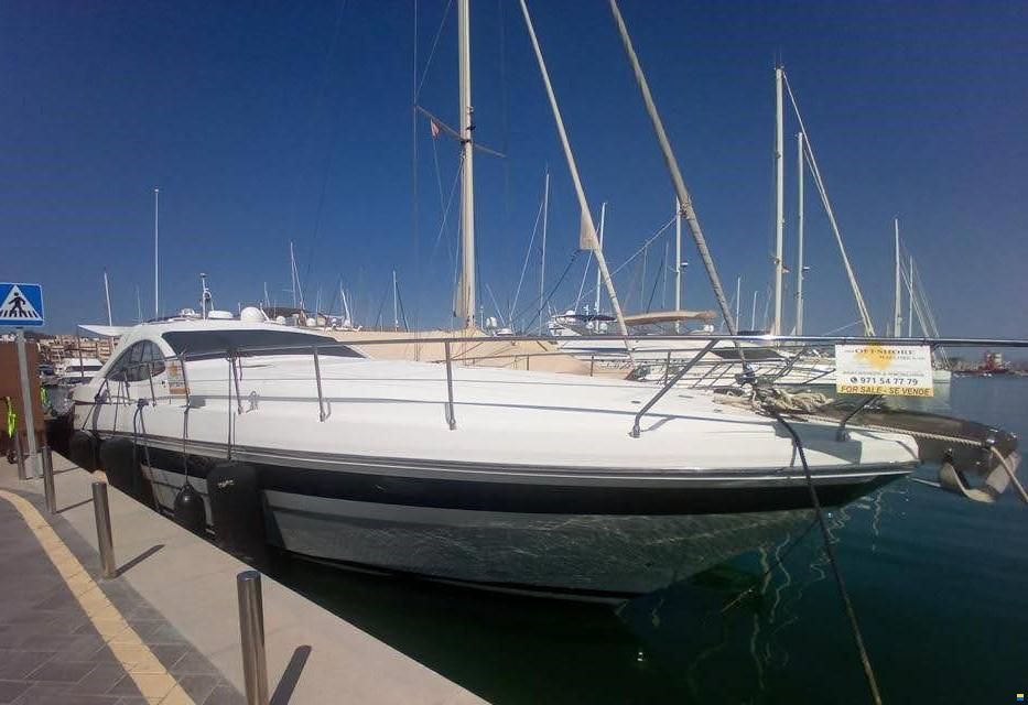 Pershing 54