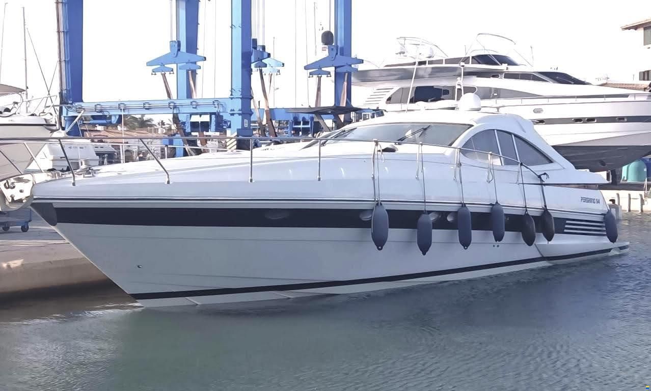 Pershing 54