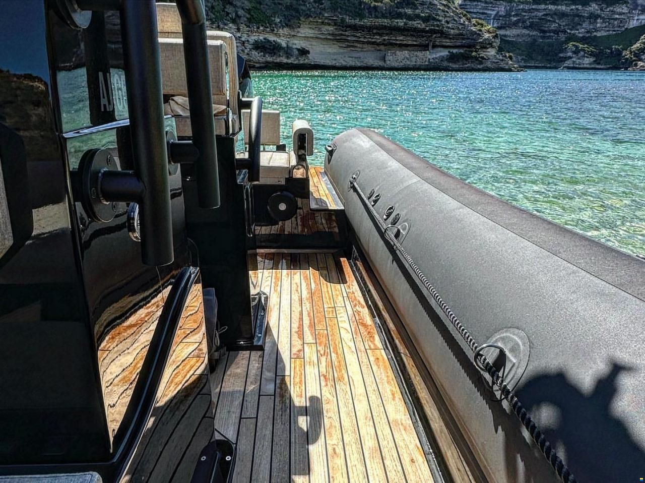 SeaWater Phantom 230