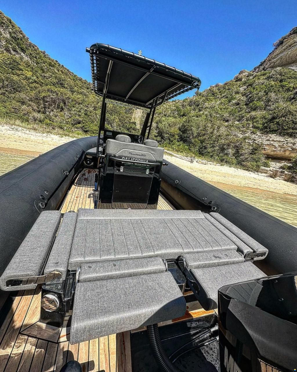 SeaWater Phantom 260