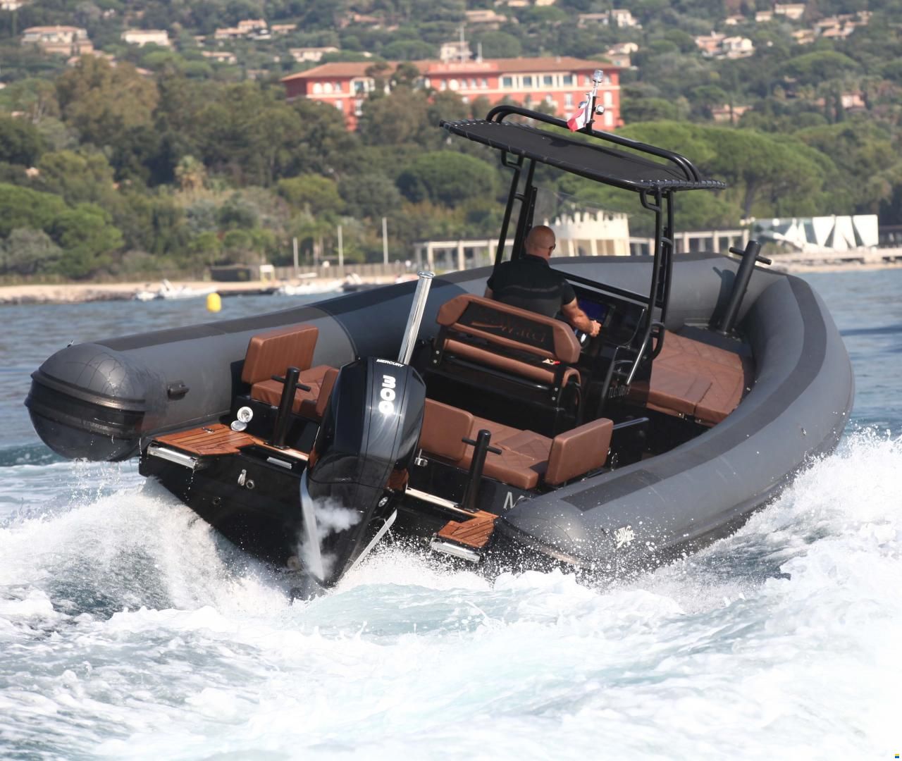 SeaWater Phantom 280