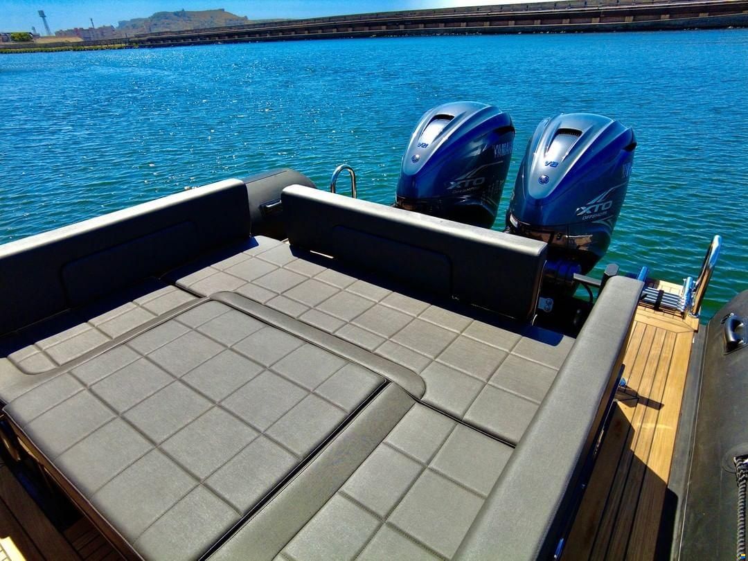 SeaWater Phantom 400