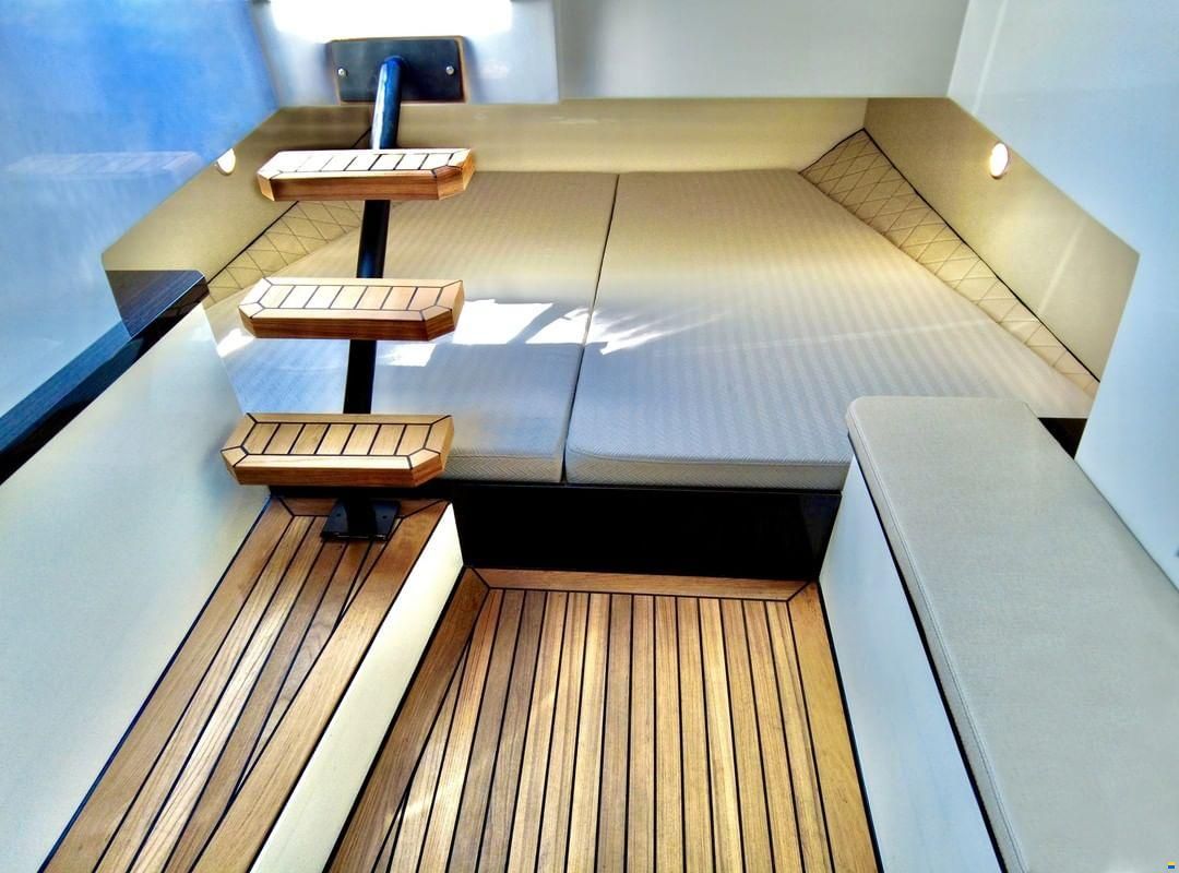 SeaWater Phantom 400